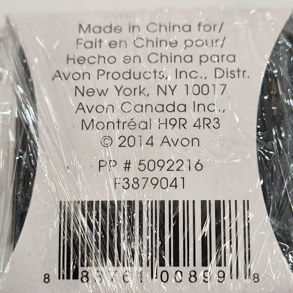 Avon Halo Cubic Zirconia Stud Earrings Princess Cut x 4 NEW - Picture 10 of 10